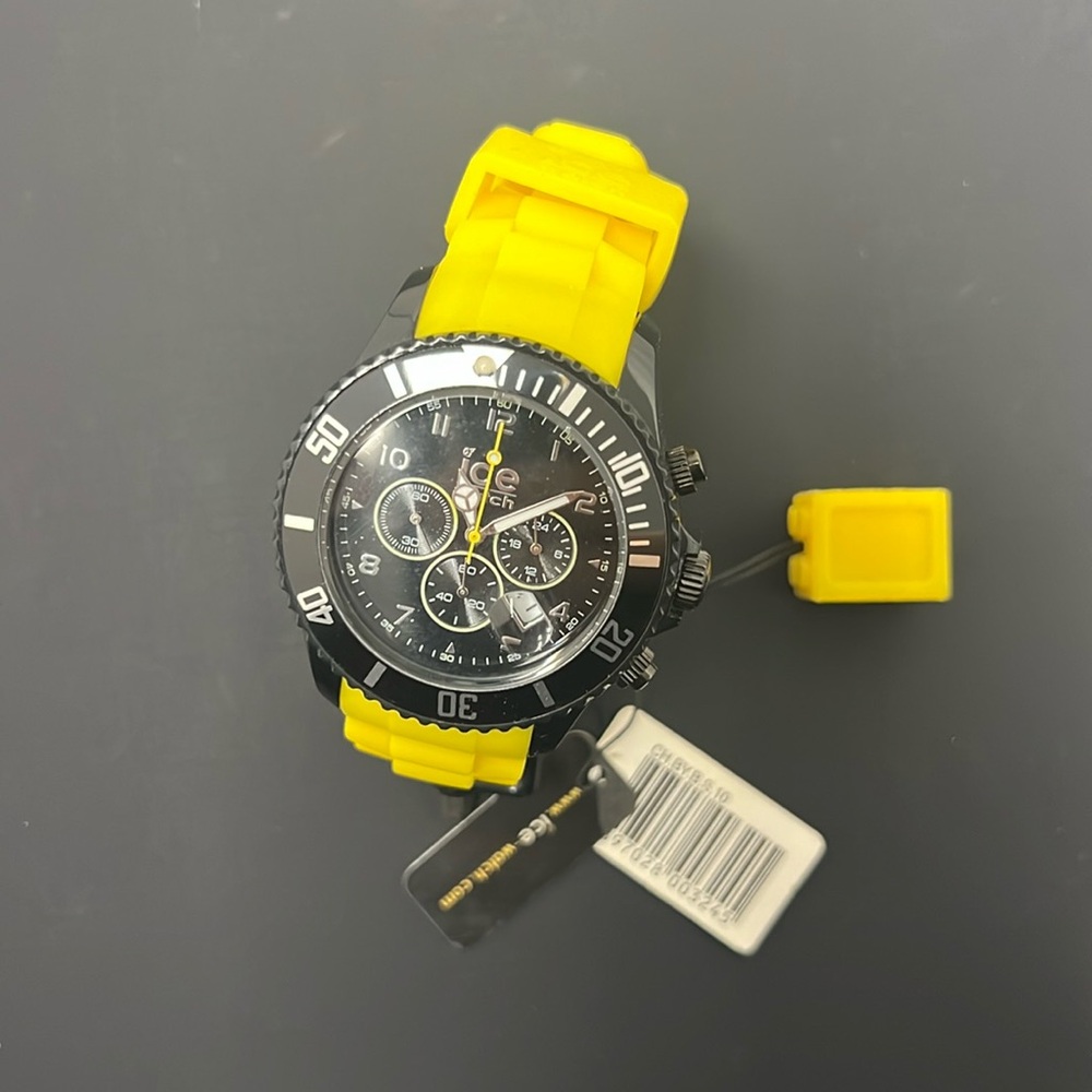 Authentic Ice Watch Yellow 6900669 Brand New